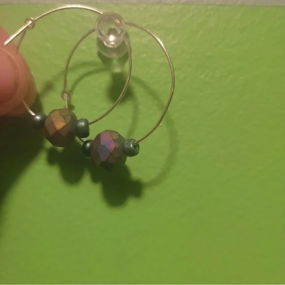 New Handmade Iridescent Glass Beads On Silver Colored Hoop Earrings Gift Boxed - Picture 2 of 9